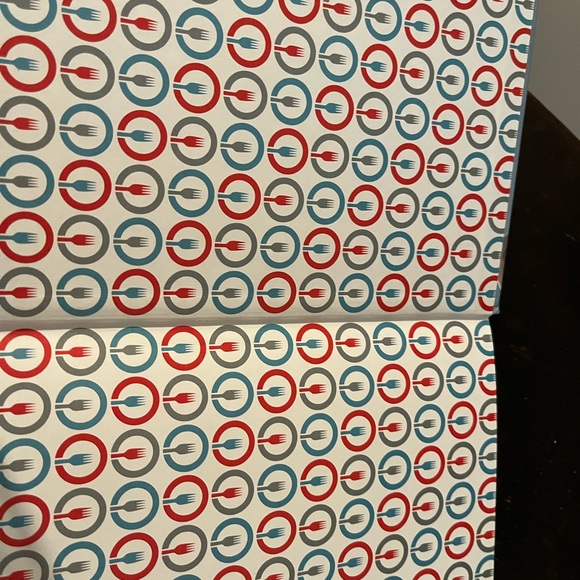 Famous Whole 30 book! Kick start your new year or give gift - Picture 3 of 6